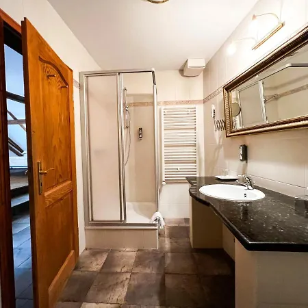 Apartman Roof Outlook *